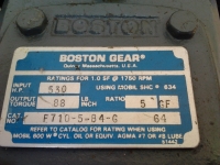 Редуктор скорости BOSTON GEAR (новый) : F710-5-B4-G с электродвигателем ADR5TF-B