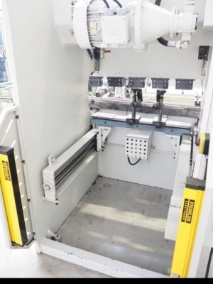 Листогибочный пресс - гидравлический ERMAKSAN CNC HAP 1270 x 35