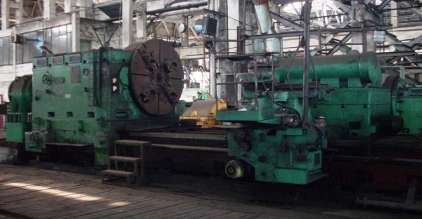 Тяжёлый токарный станок 1680 / Large Diameter Universal Lathe 1680