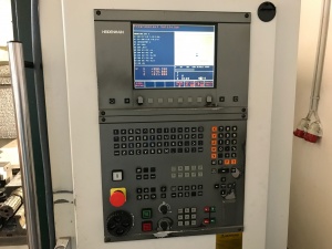 Bridgeport VMC 1000 xp 3-осевой вертикально обрабатывающий фрезерный центр 2001 года выпуска