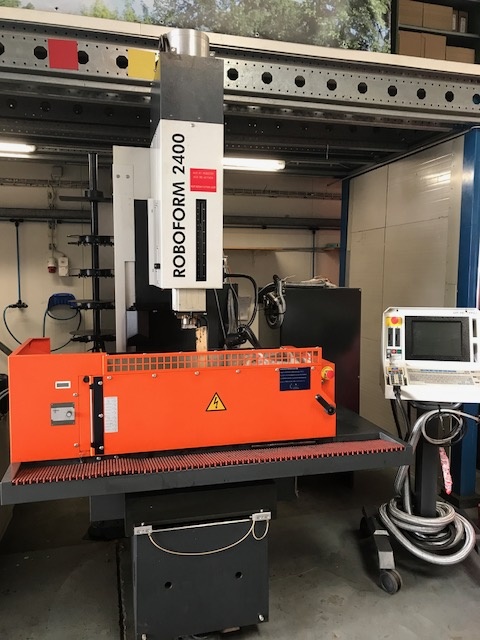 Charmilles Roboform 2400 RTC Die Sinking machine