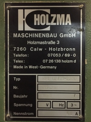 Раскроечный центр Holzma HPL 02\31-2200