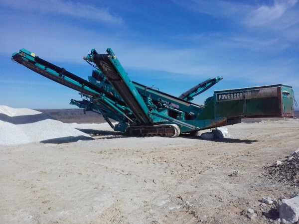 Сортировочная установка (грохот) POWERSCREEN CHIEFTAIN 2100X, 2010 г. вып., (3 Deck)