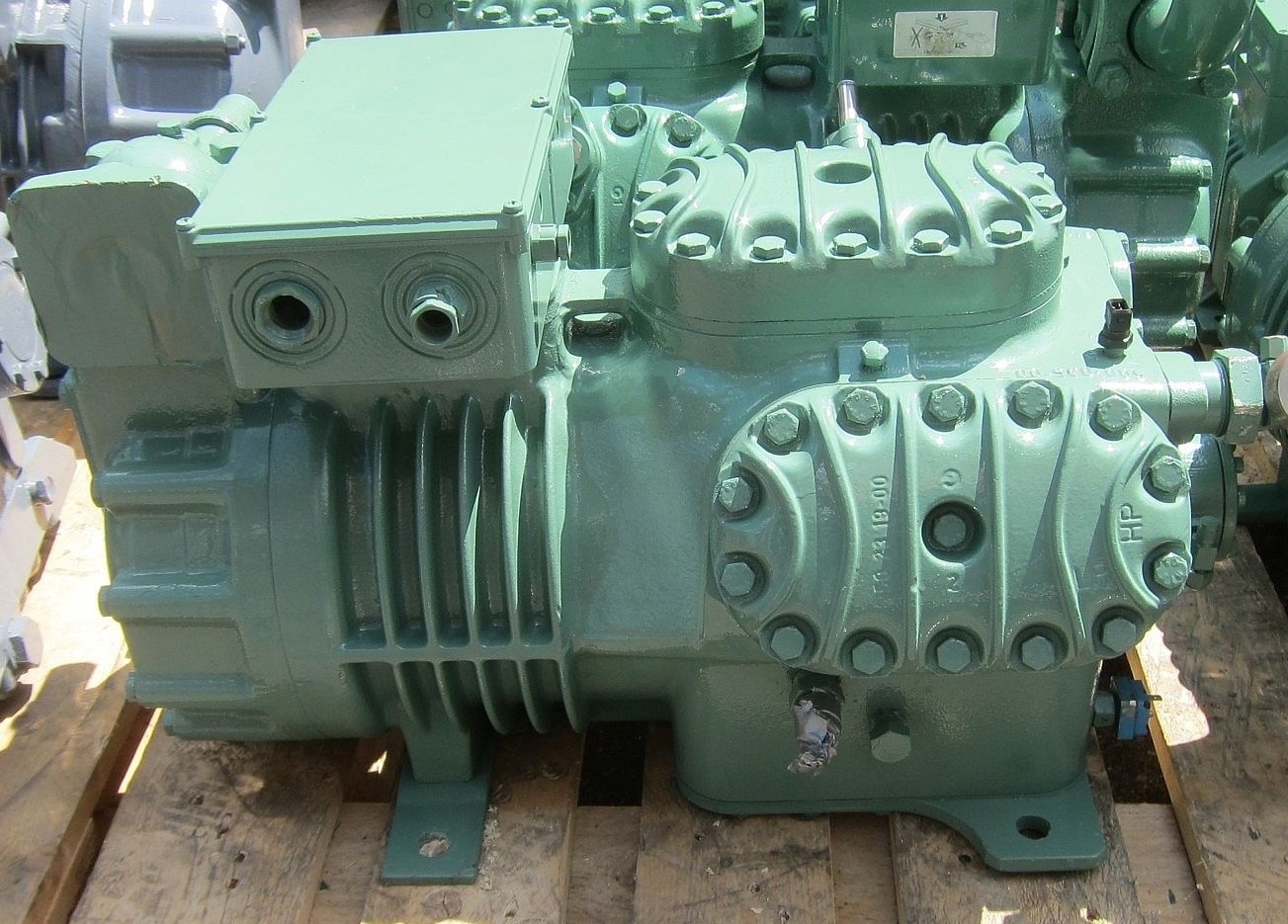 Холодильный агрегат Bitzer 6G-30.2 купить Б/У в Москве по цене 245 000 руб.  - Биржа оборудования ProСтанки