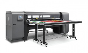 широкоформатный UV принтер HP Scitex FB 750