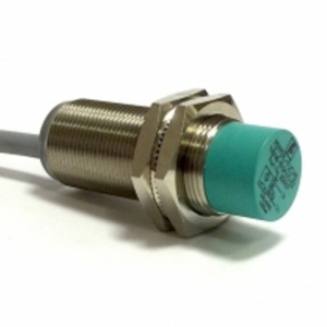 NBN8-18GM50-E2 Индуктивный датчик PNP NO, дистанция 8 мм, 500 Гц, 10-30VDC, PEPPERL+FUCHS