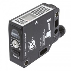 E3S-DBP31 OMS Фотодатчик прямоугольный, E3SDBP31OMS, красный свет, обнаружение прозрачных объектов, кнопкка обучения SmartTeach, 0-4.5м, PNP
