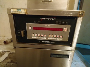 Фритюрница Henny Penny PFE 500 Computron 8000 (США)