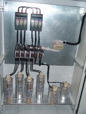 Конденсаторная установка УКМ58-04-100-5-5 У3 IP31 регулируемая, мощностью 100 квар