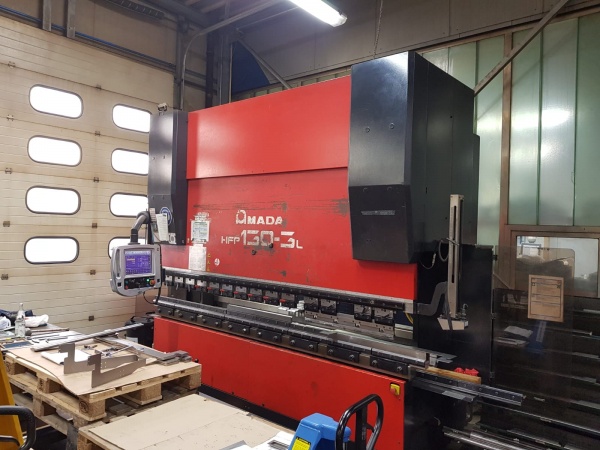 AMADA HFP 130-3L