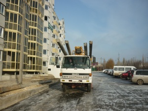 -Бурение под буронабивные сваи,автобуровая,бурилка,бкм