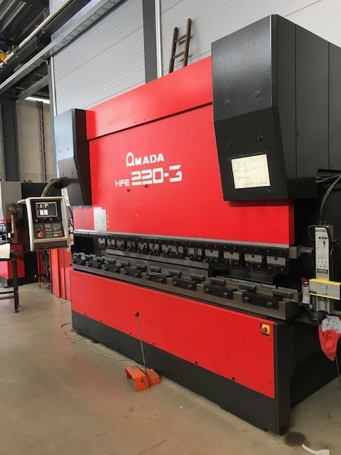 Amada HFE 220-3 Листогибочный пресс с ЧПУ