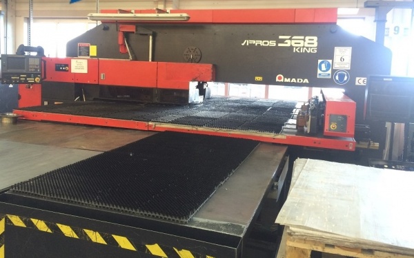 Amada Vipros 368King (большой формат)