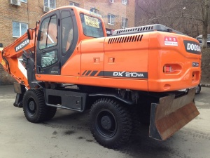 Колесный экскаватор Doosan DX210WA от официального представителя завода в РФ