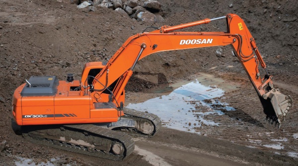 Гусеничный экскаватор Doosan DX300LCA от официального представителя завода в РФ