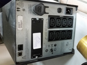 ибп Smart-UPS SMT1500I (бесперебойник)