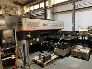 Amada AMADA LC-2012 C1 NT Комбинированный станок: вырубка / лазерная резка