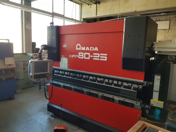 Амо пресс. Амада гибочный станок. Амада с5. Amada lc1212 a NT. Press Brake.