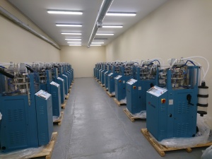 Оборудование для колготок Автоматы кругловязальные, Автоматы сшивания и зашивания колготок, Линия отпаривания и Упаковочная линия. Китай
