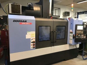 Фрезерный вертикальный обрабатывающий центр DOOSAN DNM 650-II