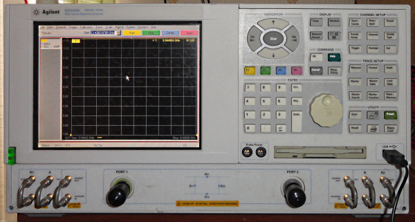 Векторный анализатор цепей Agilent E8358A + бонус