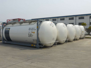 Танк-контейнер модель Т11 SWAP объём 33000 литров, с утеплителем и пароподогревом для наливных грузов