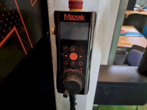 Вертикально обрабатывающий центр с ЧПУ Mazak VORTEX i-800V/8