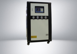 Чиллер (промышленный холодильный аппарат) FKL - 10 HP