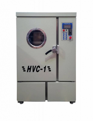 HVC-1 — вакуумная литьевая машина