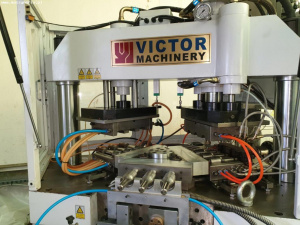 Термопластавтомат VICTOR MACHINERY MSZ 30