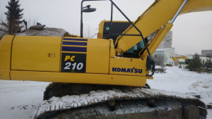 Экскаватор Komatsu PC210-10M0