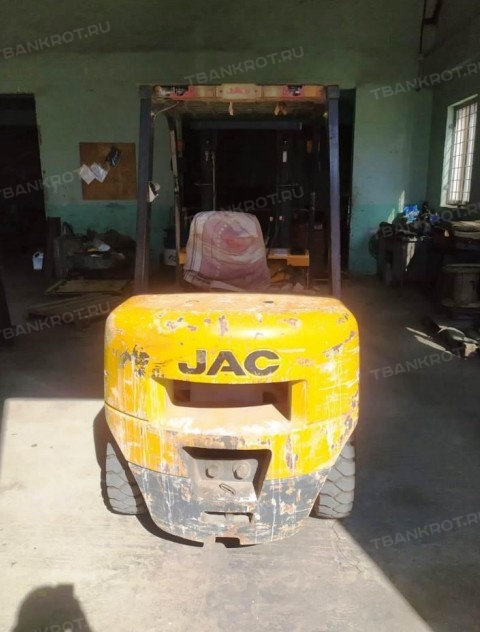 Автопогрузчик cpcd35 jac