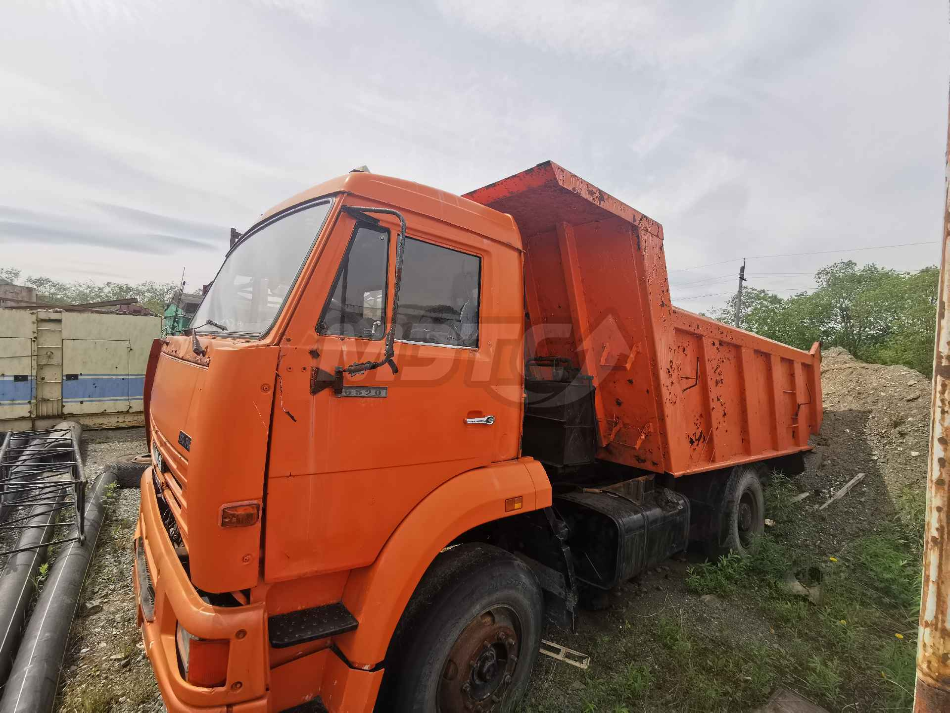 КамАЗ-6520 самосвал; идент. номер (VIN) X1F65200040000233; год выпуска  2004; № двигателя КамА3740.51.320252588 (заменен); шасси (рама) ХТС65 Б/У -  Биржа оборудования ProСтанки