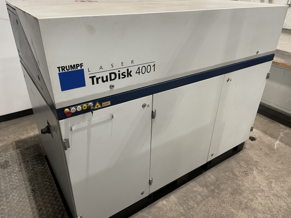 Лазерная установка для 3D-обработки (резки) TRUMPF TruLaser Cell 7040 Fiber 4000Вт 2011 г.в