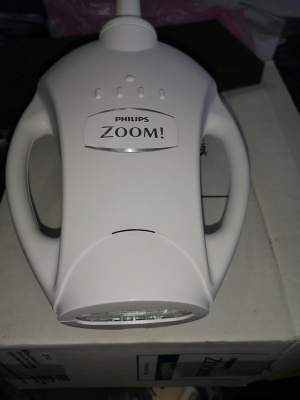 стоматологическую отбеливающую лампу PHILIPS ZOOM WhiteSpeed