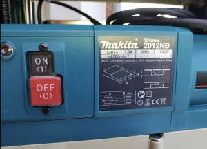 Рейсмусовый станок Makita 2012nb