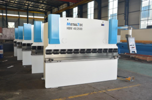 Листогибочный гидравлический пресс MetalTec HBM 40/2500B (Е21)