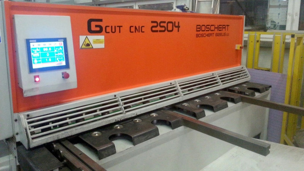 Гильотинные ножницы BOSCHERT G CUT 2504 CNC