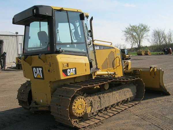 Запасные части бульдозеров Caterpillar D3K и D4K