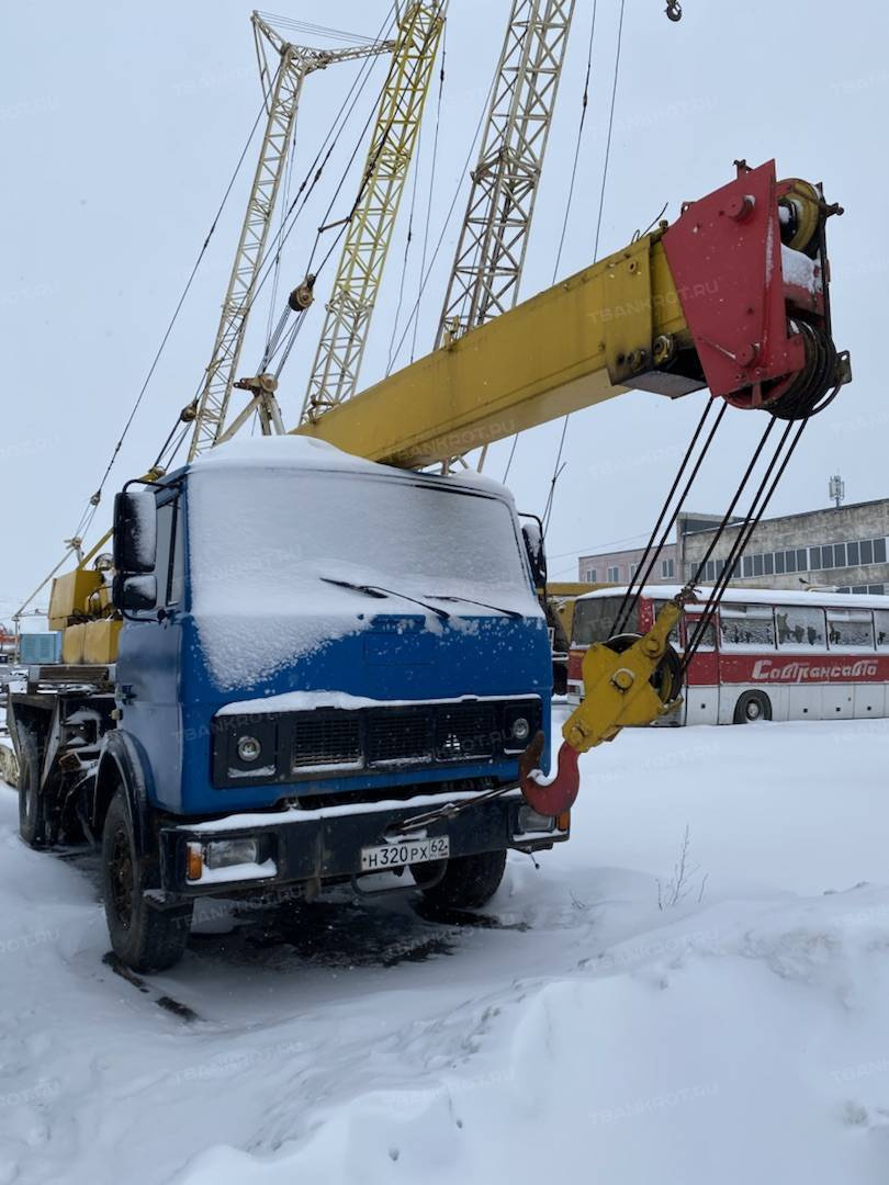 Автокран МАЗ 5337, 1994 года выпуска, регистрационный номер Н320РХ62, VIN  XTM533700R0024218, модель 236М2-0294, цвет комбинированный (в не р Б/У -  Биржа оборудования ProСтанки