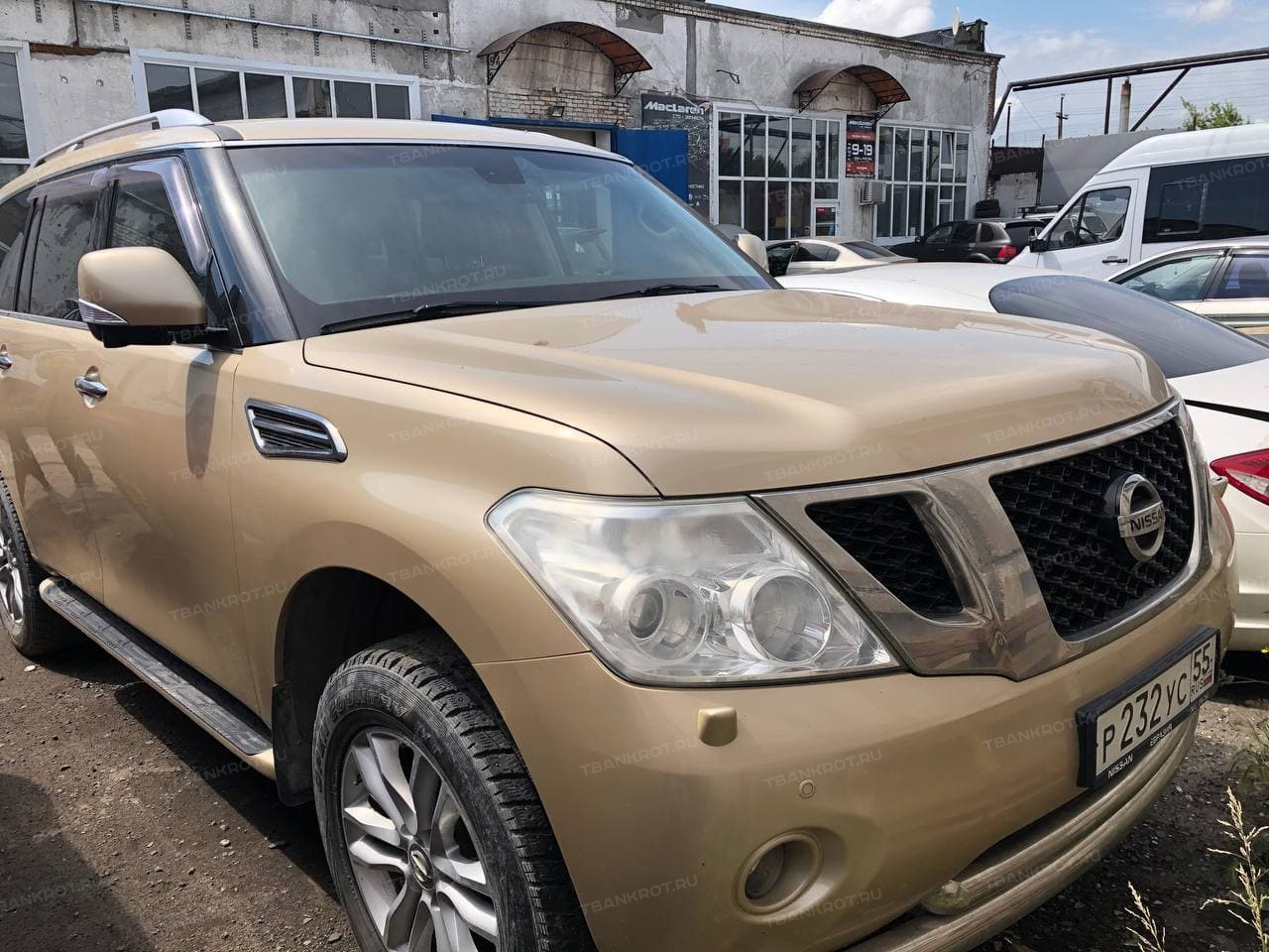 Nissan Patrol 2011