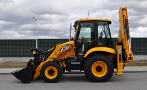 Экскаватор-погрузчик JCB 3CX Plus