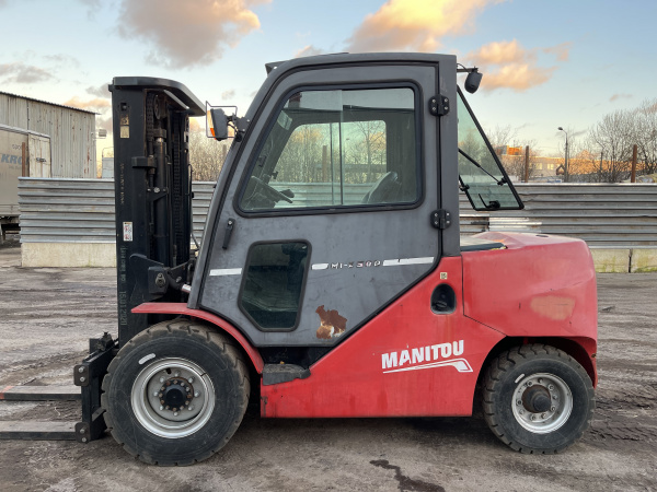 Погрузчик вилочный Manitou MI-X50D