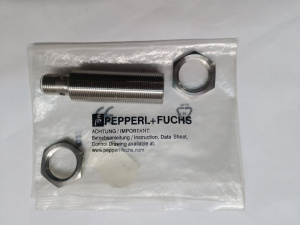 NJ5-18GM50-E2-V1 Pepperl Fuchs Индуктивный датчик