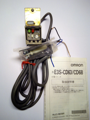 E3S-CD63 OMRON Япония Оптический датчик распознавания этикеток