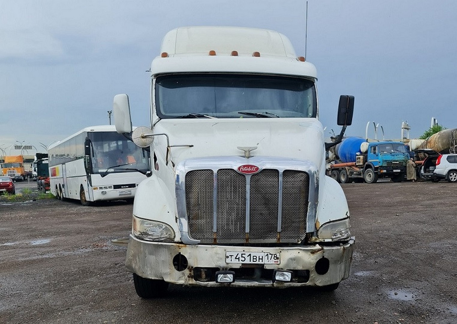 Грузовой тягач седельный Peterbilt 387, белый, 2003 г, пробег - нет данных,  11 900 МТ (431 л. с.), дизель, задний, VIN 1XP7DU9X14D823625, ак Б/У -  Биржа оборудования ProСтанки