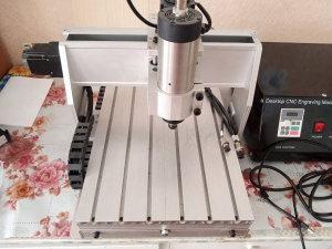 Настольный фрезерно-гравировальный станок Solid Craft cnc 3040 с шпинделем 800 w