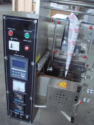Упаковочный автомат, модель DXDP-40II
