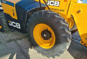 Телескопический погрузчик JCB 530-70