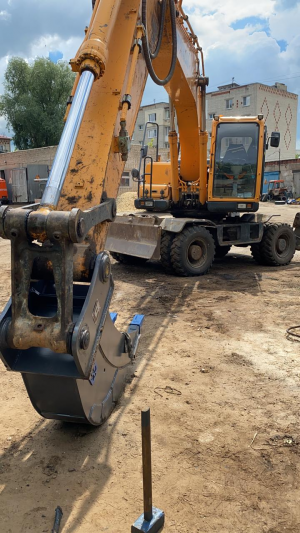 Hyundai r360lc 7